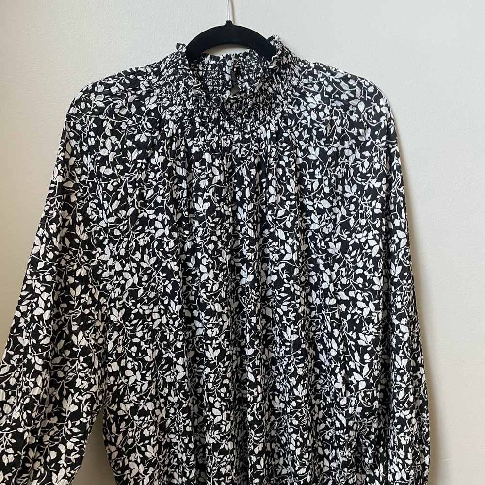 LOFT Black and White Smocked Long Sleeve Blouse